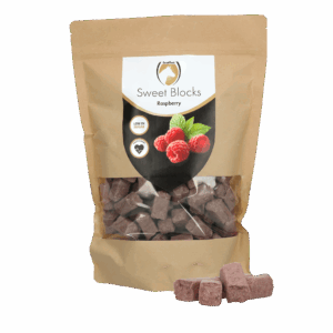 Excellent Horse Sweet Blocks Raspberry 1 kg