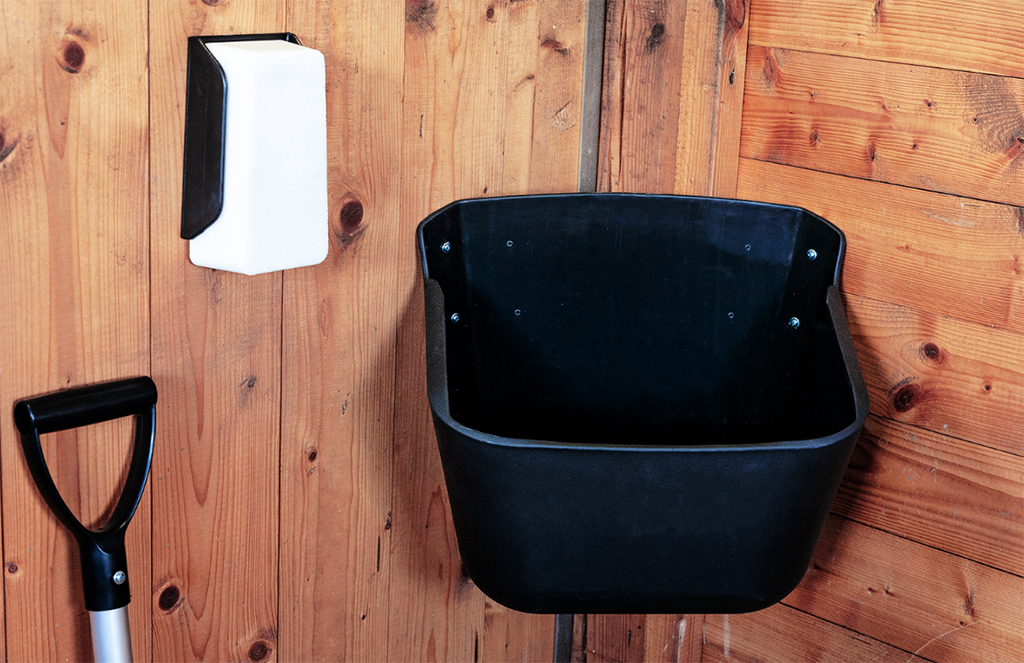 vPlast Voer-/drinkbak 15 l (anti-mors) 2026 vPlast Voer-/drinkbak 15 l (anti-mors) - Afbeelding 2